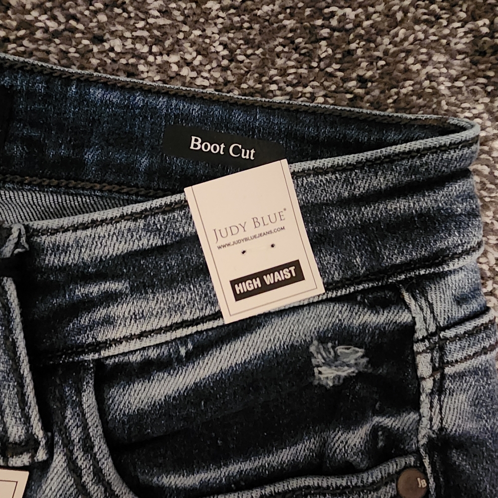 Judy Blue Bootcut Jeans - Picture 3 of 8